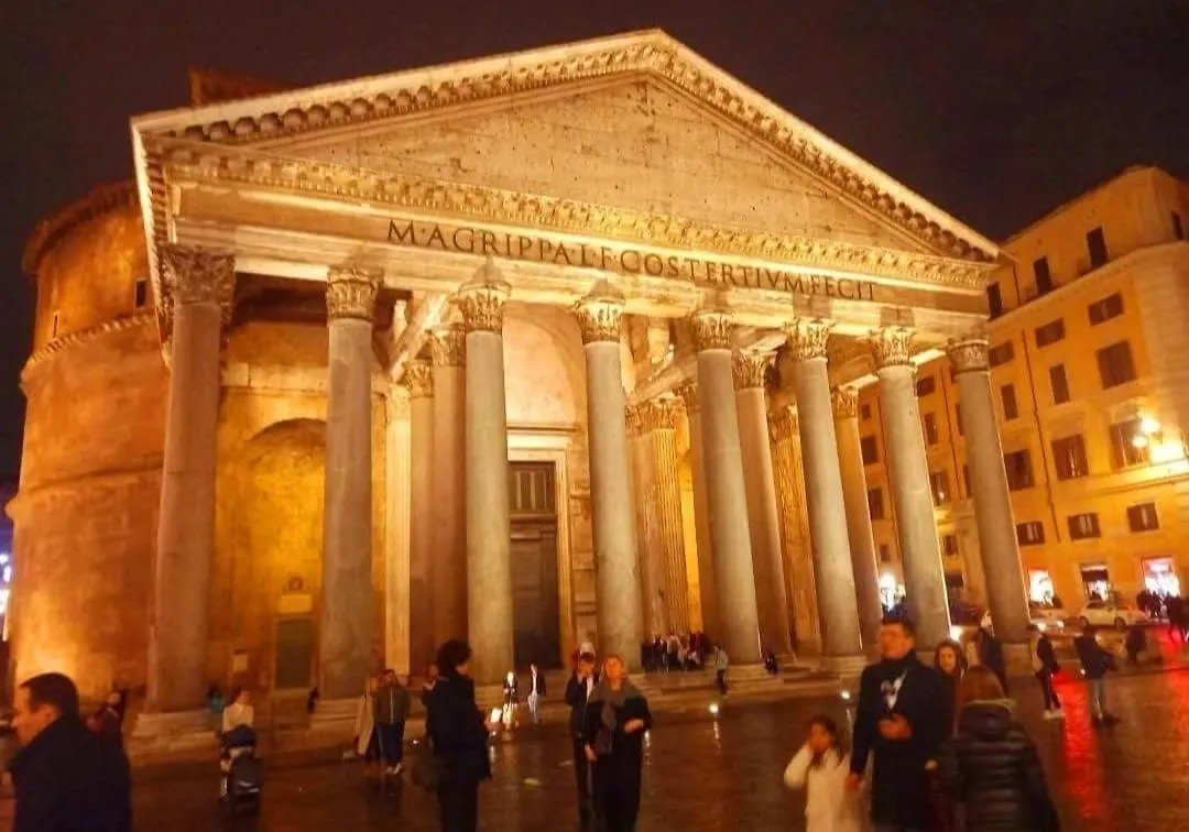 Apartment Suite Benedict Pantheon Rome